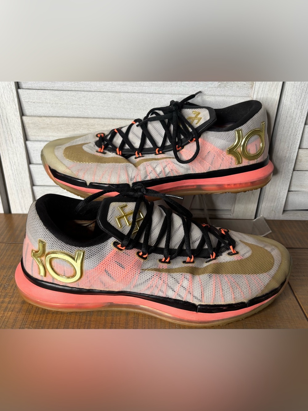 Nike KD VI Basketball Sneakers White Gold Size 11.5 Mens Shoes 642838-100